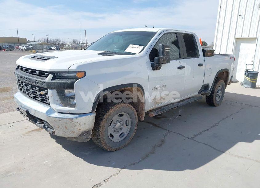 Photo 2 of 2022 Chevrolet Silverado 2500HD 4WD DOUBLE CAB STANDARD BED WT (VIN 1GC5YLE73NF286095)