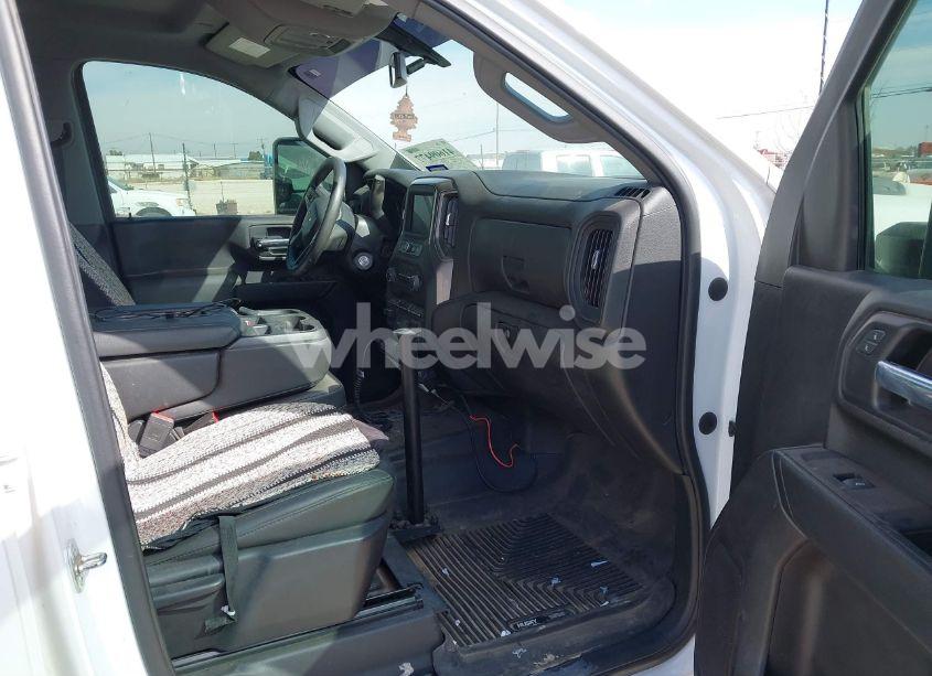 Photo 7 of 2022 Chevrolet Silverado 2500HD 4WD DOUBLE CAB STANDARD BED WT (VIN 1GC5YLE73NF286095)