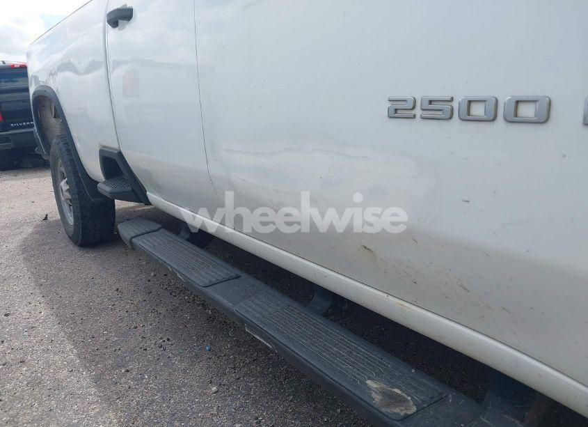 Photo 11 of 2020 Chevrolet Silverado 2500HD 4WD DOUBLE CAB LONG BED WT (VIN 1GC5YLE79LF256032)