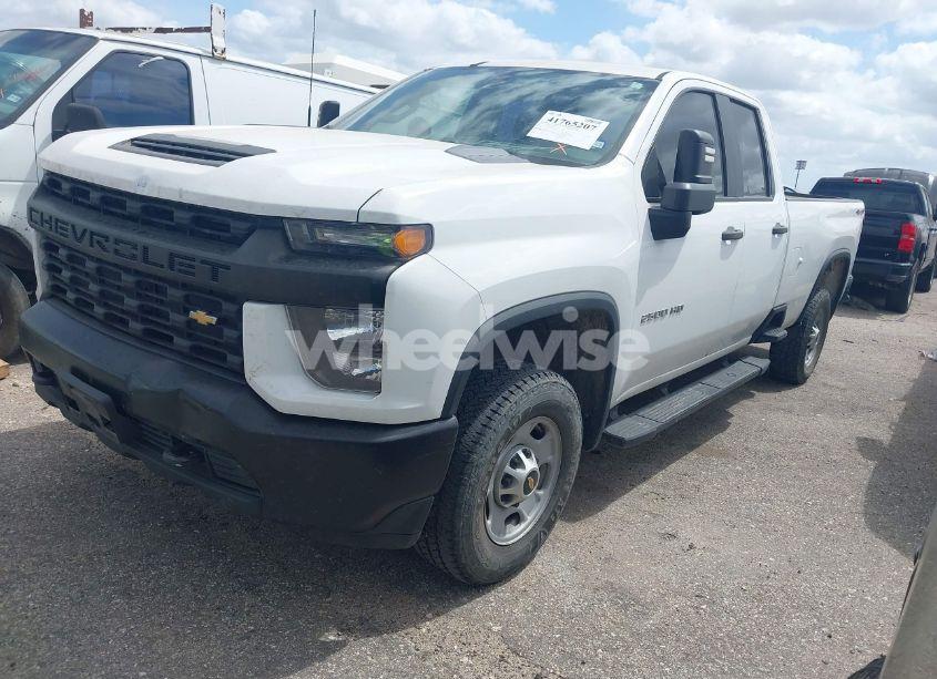 Photo 2 of 2020 Chevrolet Silverado 2500HD 4WD DOUBLE CAB LONG BED WT (VIN 1GC5YLE79LF256032)