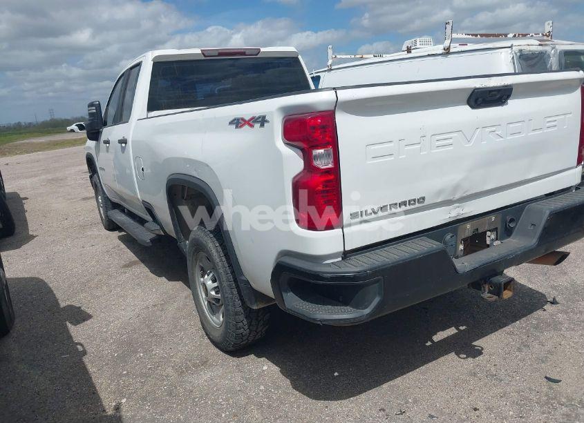 Photo 3 of 2020 Chevrolet Silverado 2500HD 4WD DOUBLE CAB LONG BED WT (VIN 1GC5YLE79LF256032)