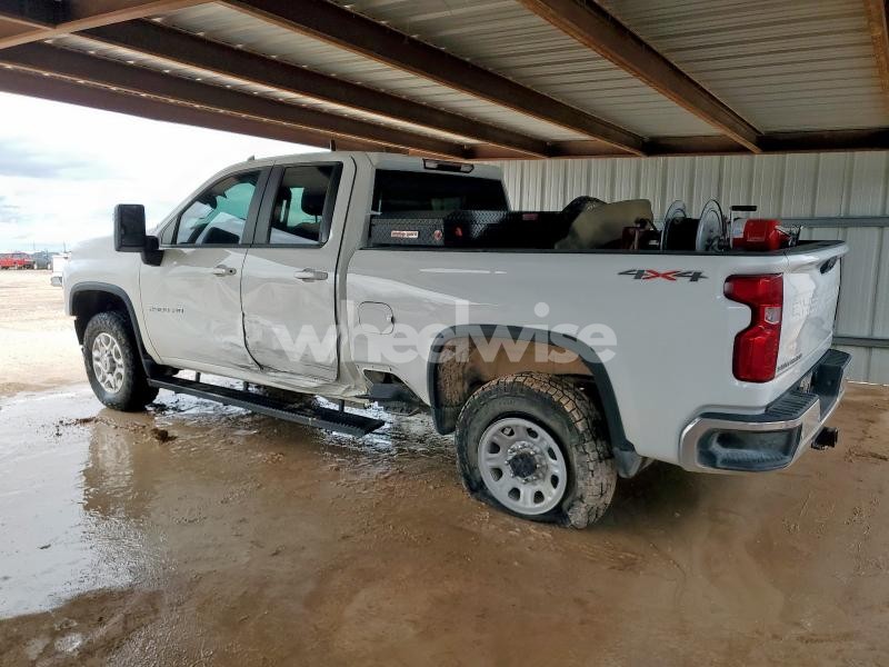 Photo 3 of 2022 CHEVROLET SILVERADO K2500 HEAVY DUTY LT N/A (VIN 1GC5YNE70NF325205)