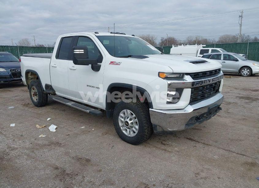 2022 Chevrolet Silverado 2500HD 4WD DOUBLE CAB STANDARD BED LT (VIN 1GC5YNE72NF331703) main photo