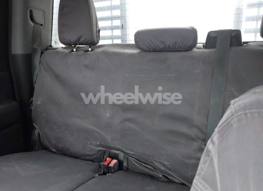 Photo 6 of 2022 Chevrolet Silverado 2500HD 4WD DOUBLE CAB STANDARD BED LT (VIN 1GC5YNE79NF324571)
