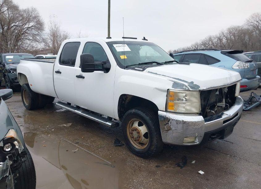 2010 Chevrolet Silverado 3500HD LT (VIN 1GC7K0B68AF103286) main photo