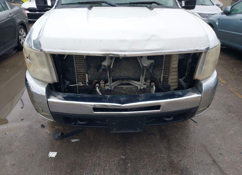 Photo 11 of 2010 Chevrolet Silverado 3500HD LT (VIN 1GC7K0B68AF103286)
