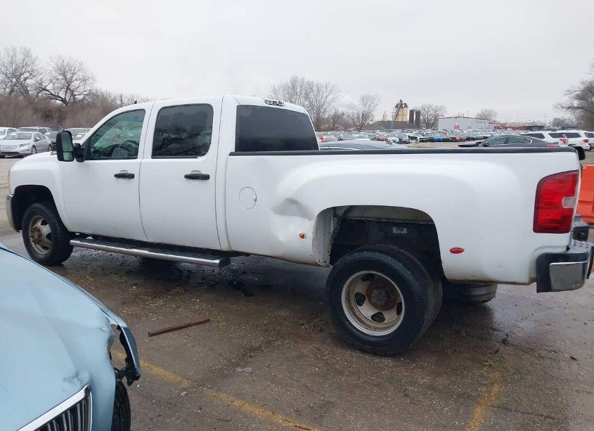 Photo 14 of 2010 Chevrolet Silverado 3500HD LT (VIN 1GC7K0B68AF103286)