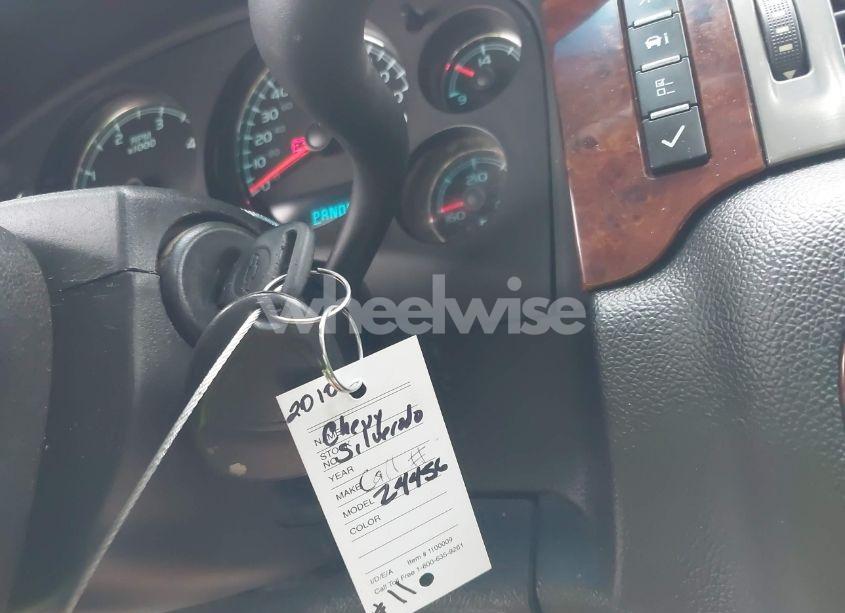 Photo 10 of 2010 Chevrolet Silverado 3500HD LTZ (VIN 1GC7K1B67AF130176)