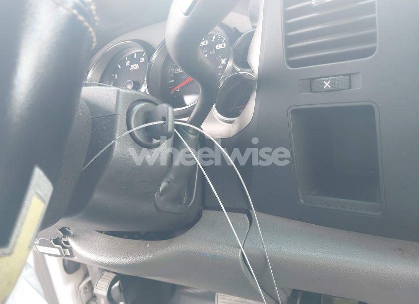 Photo 11 of 2010 Chevrolet Silverado 3500HD WORK TRUCK (VIN 1GC7KZB61AF132875)