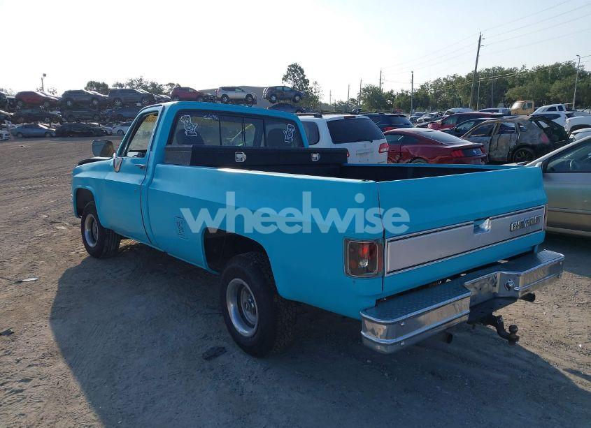 Photo 3 of 1986 Chevrolet C10 (VIN 1GCCC14H3GF407649)
