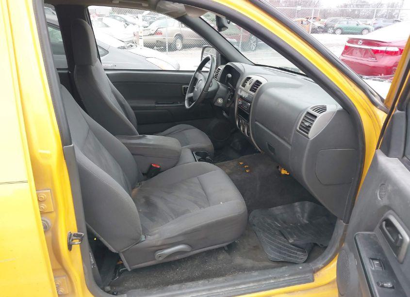 Photo 5 of 2005 Chevrolet Colorado LS (VIN 1GCCS136058126753)
