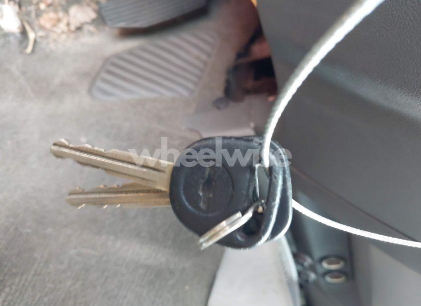 Photo 11 of 2005 Chevrolet Colorado LS (VIN 1GCCS136058193854)