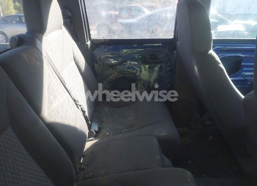 Photo 8 of 2006 Chevrolet Colorado LT (VIN 1GCCS136168191094)