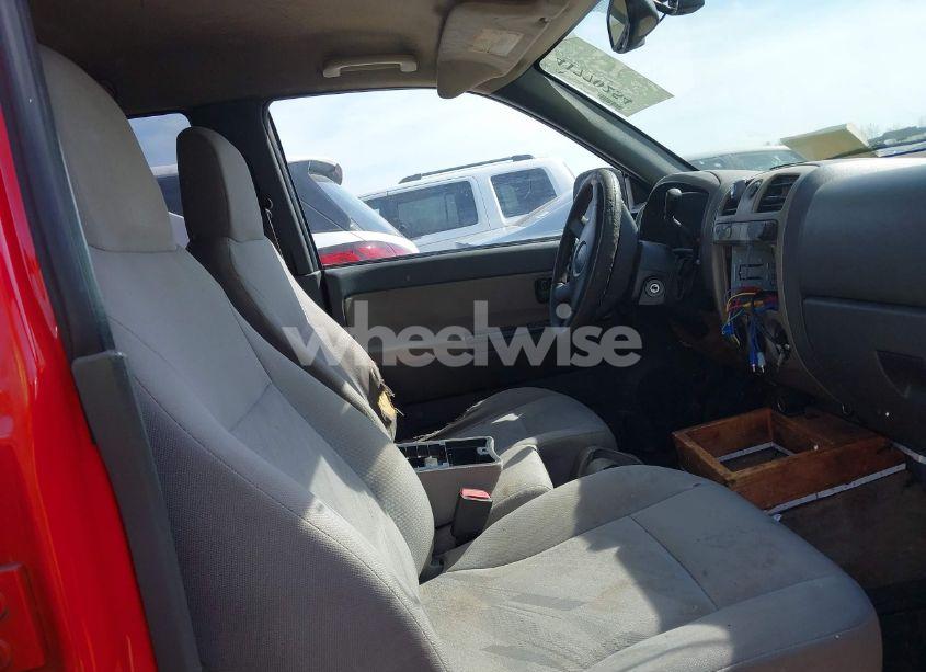 Photo 8 of 2004 Chevrolet Colorado LS (VIN 1GCCS136248103781)