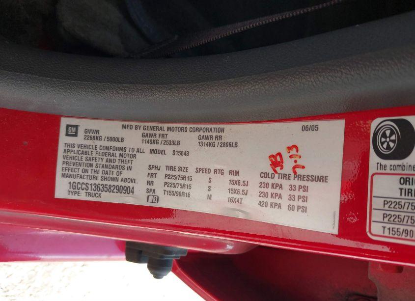 Photo 9 of 2005 Chevrolet Colorado LS (VIN 1GCCS136358290904)