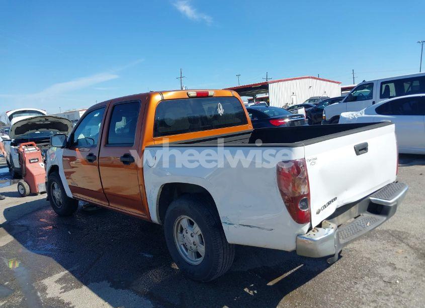 Photo 3 of 2005 Chevrolet Colorado LS (VIN 1GCCS136458181030)