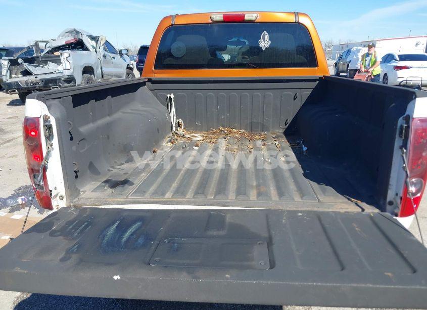 Photo 8 of 2005 Chevrolet Colorado LS (VIN 1GCCS136458181030)