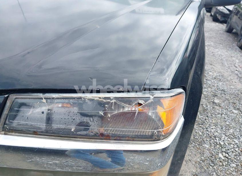 Photo 6 of 2004 Chevrolet Colorado LS (VIN 1GCCS136948104300)