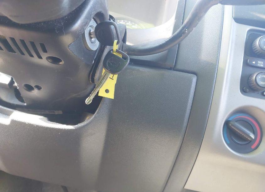 Photo 11 of 2004 Chevrolet Colorado LS (VIN 1GCCS136948192829)