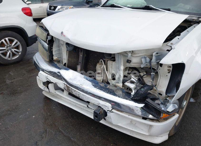 Photo 6 of 2005 Chevrolet Colorado LS (VIN 1GCCS136X58157136)