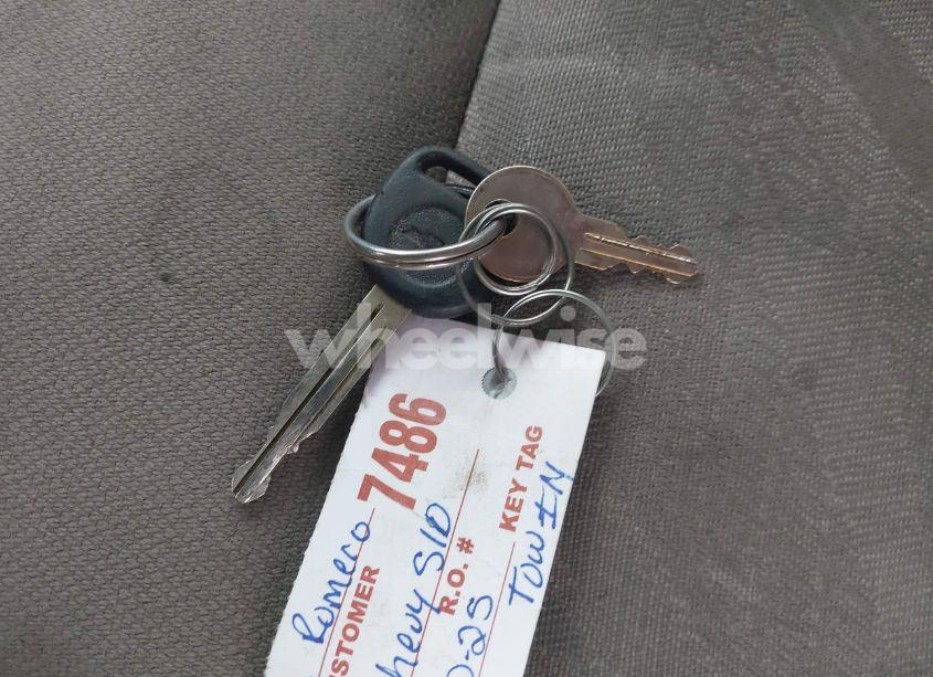 Photo 11 of 2005 Chevrolet Colorado LS (VIN 1GCCS136X58288566)