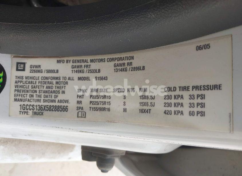 Photo 9 of 2005 Chevrolet Colorado LS (VIN 1GCCS136X58288566)