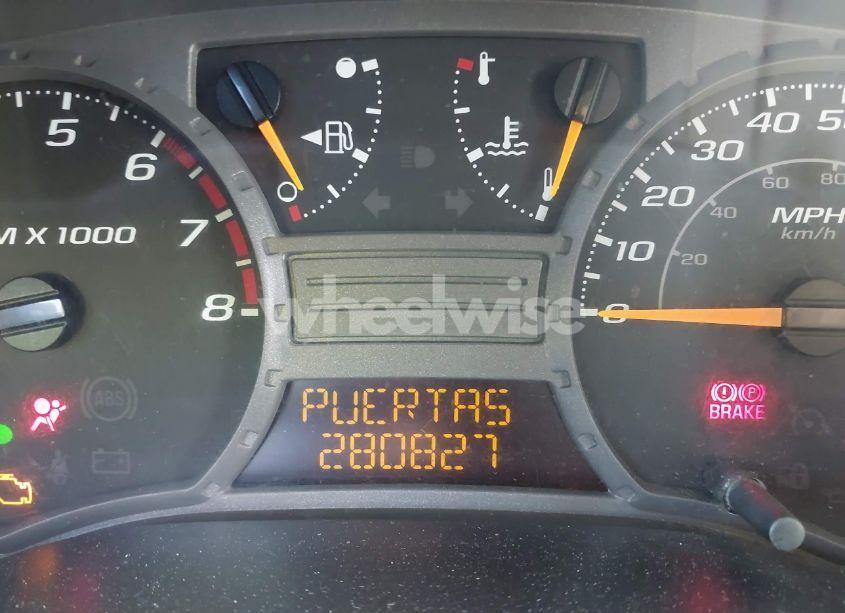Photo 15 of 2004 Chevrolet Colorado LS (VIN 1GCCS138648151334)