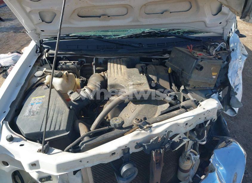 Photo 10 of 2005 Chevrolet Colorado LS (VIN 1GCCS138X58130374)