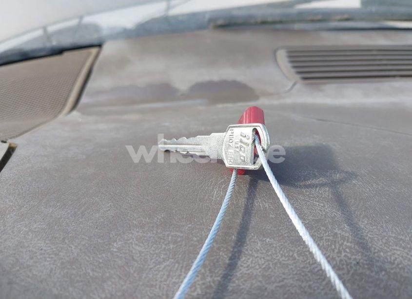 Photo 11 of 1996 Chevrolet S TRUCK S10 (VIN 1GCCS1441T8106537)