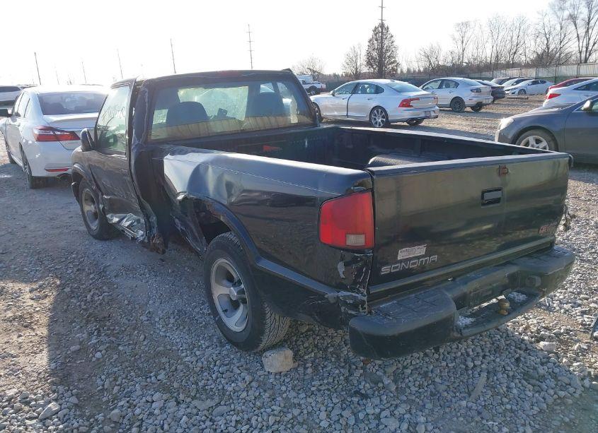 Photo 3 of 1998 Chevrolet S-10 LS FLEETSIDE (VIN 1GCCS1441WK205379)