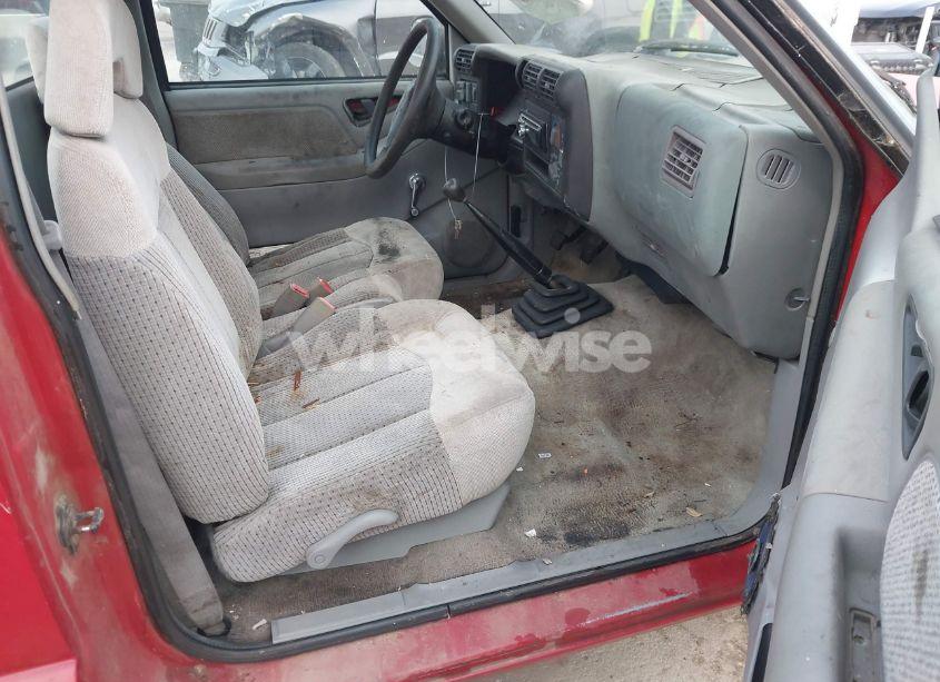 Photo 5 of 1994 Chevrolet S TRUCK S10 (VIN 1GCCS1442R8123890)