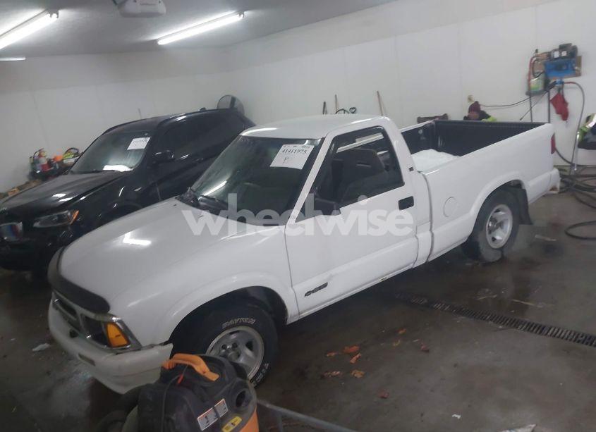 Photo 2 of 1997 Chevrolet S-10 LS FLEETSIDE (VIN 1GCCS1442V8114892)