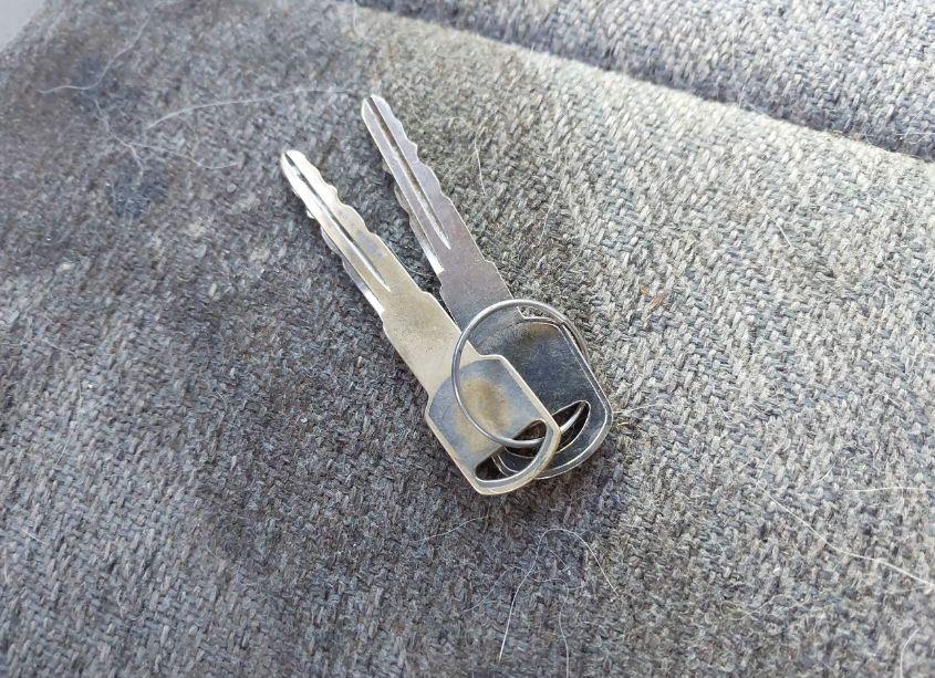 Photo 11 of 1999 Chevrolet S-10 (VIN 1GCCS1442XK167596)