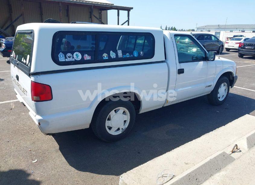 Photo 4 of 1997 Chevrolet S-10 FLEETSIDE (VIN 1GCCS1443V8186118)