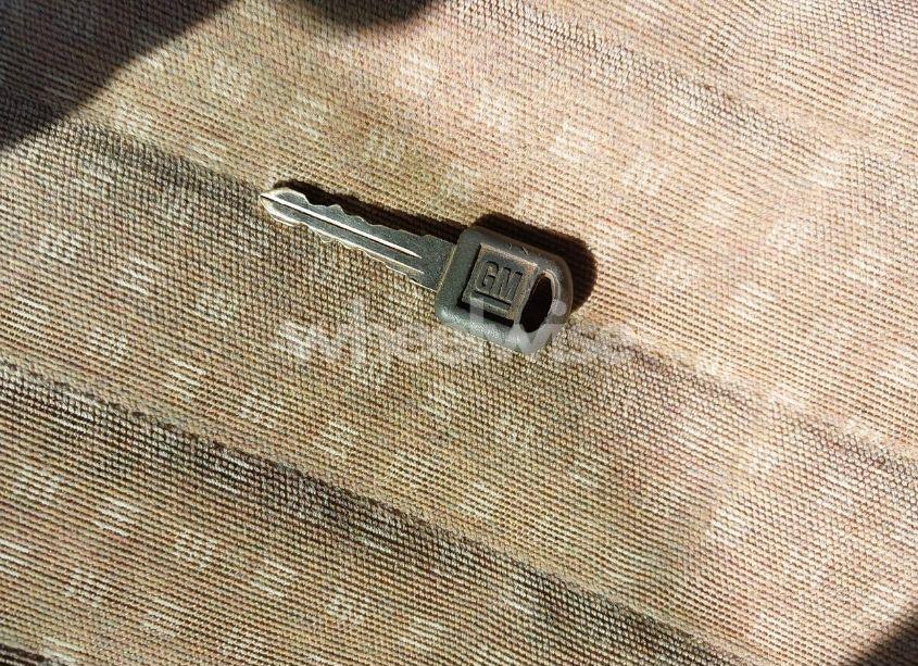 Photo 11 of 1998 Chevrolet S-10 FLEETSIDE (VIN 1GCCS1444W8157454)