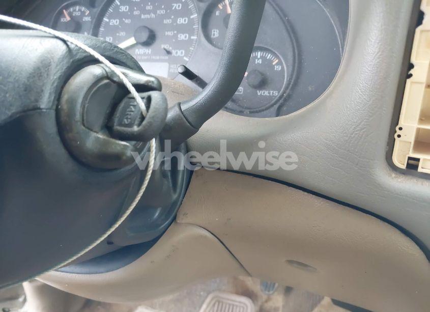 Photo 11 of 1998 Chevrolet S-10 LS FLEETSIDE (VIN 1GCCS1444WK249330)