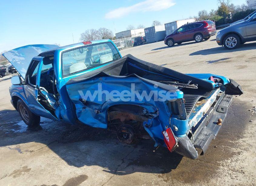 Photo 6 of 1995 Chevrolet S TRUCK S10 (VIN 1GCCS1445SK252571)