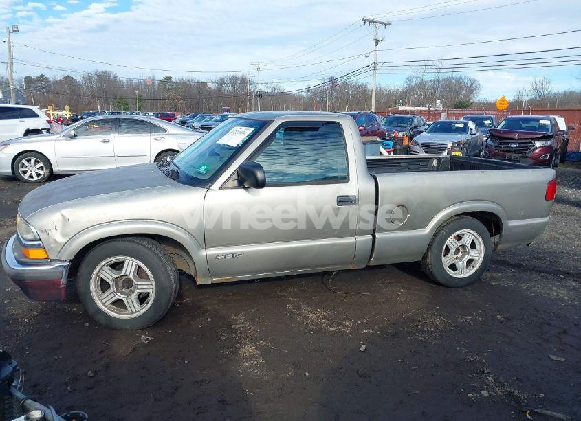 Photo 14 of 1998 Chevrolet S-10 FLEETSIDE (VIN 1GCCS1445W8245512)