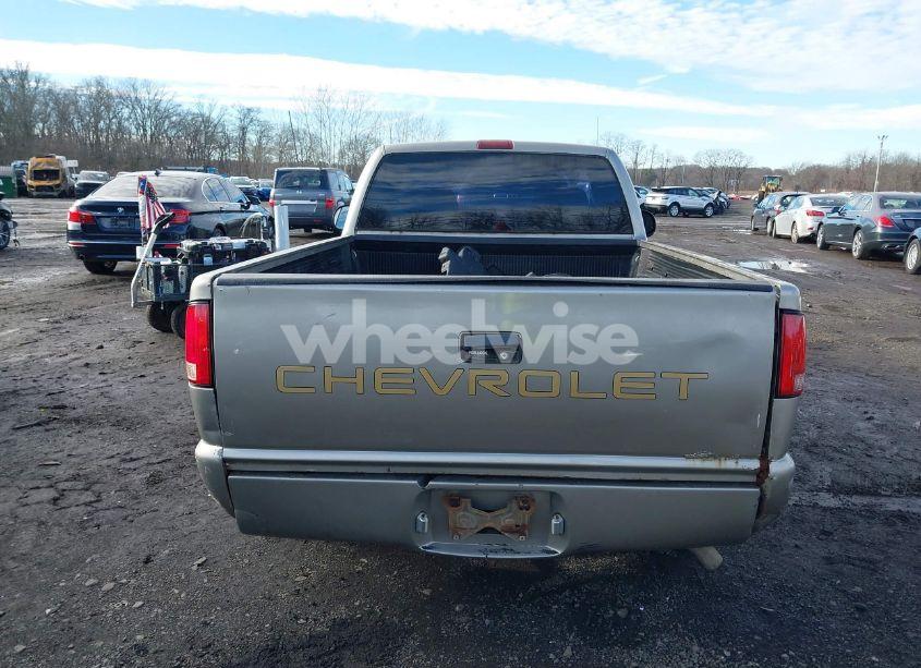 Photo 16 of 1998 Chevrolet S-10 FLEETSIDE (VIN 1GCCS1445W8245512)