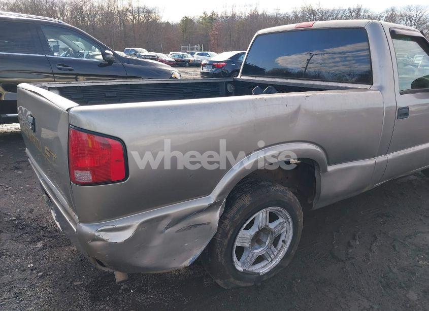 Photo 17 of 1998 Chevrolet S-10 FLEETSIDE (VIN 1GCCS1445W8245512)