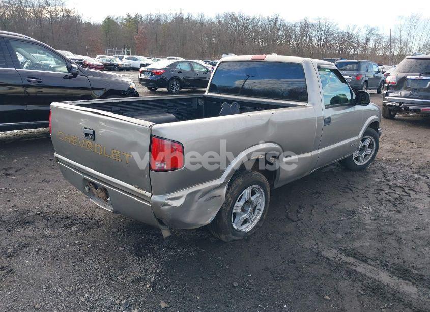 Photo 4 of 1998 Chevrolet S-10 FLEETSIDE (VIN 1GCCS1445W8245512)