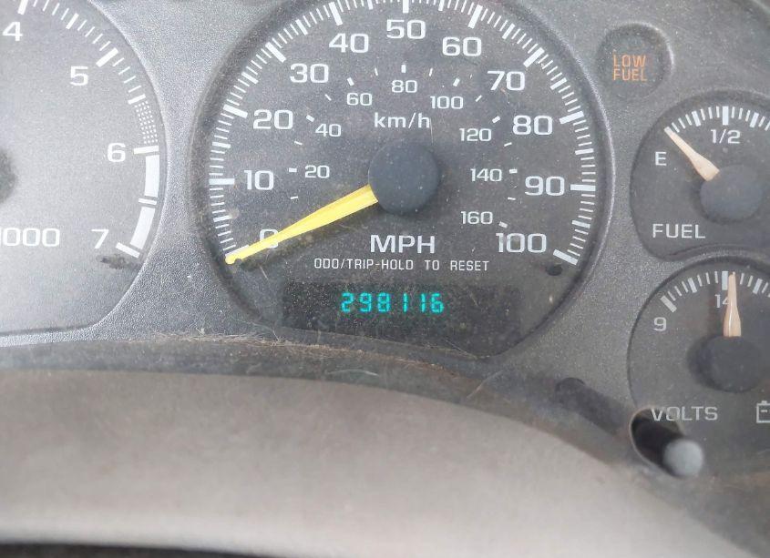 Photo 7 of 2000 Chevrolet S-10 LS (VIN 1GCCS1445Y8114308)