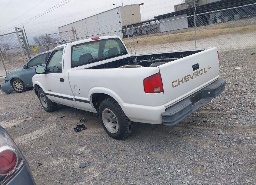 Photo 3 of 1994 Chevrolet S TRUCK S10 (VIN 1GCCS1446R8241702)