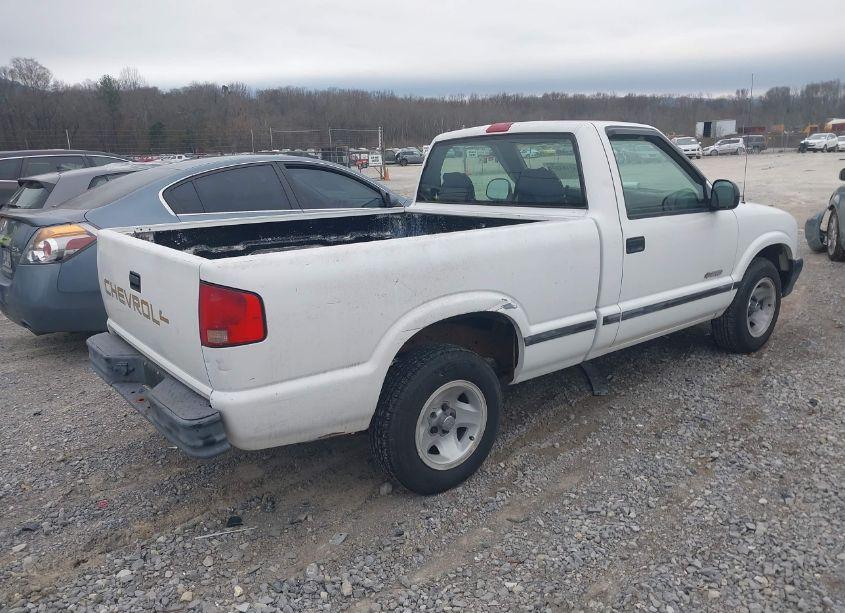 Photo 4 of 1994 Chevrolet S TRUCK S10 (VIN 1GCCS1446R8241702)