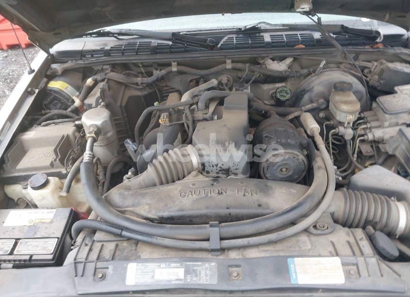 Photo 10 of 1998 Chevrolet S-10 LS SPORTSIDE (VIN 1GCCS1446W8190522)