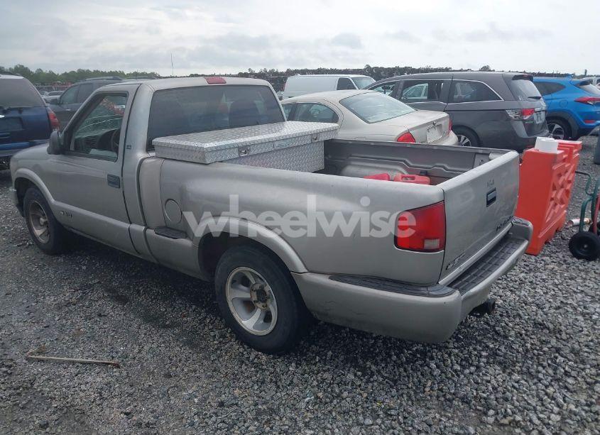 Photo 3 of 1998 Chevrolet S-10 LS SPORTSIDE (VIN 1GCCS1446W8190522)
