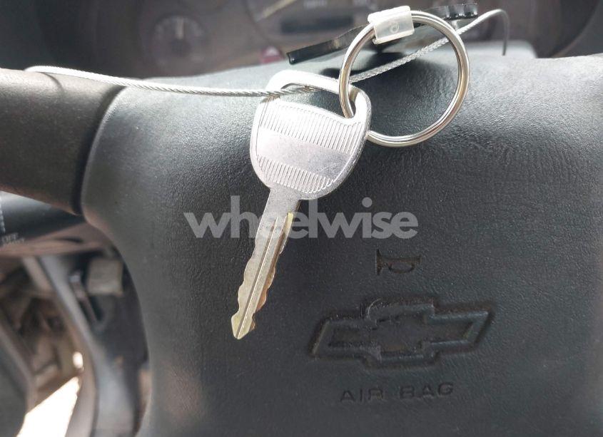 Photo 11 of 1999 Chevrolet S-10 (VIN 1GCCS1446X8101789)