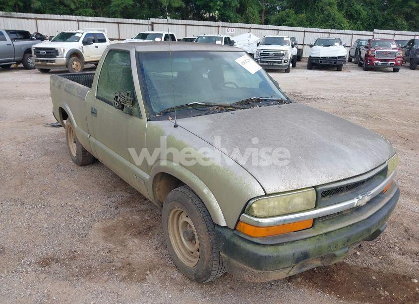 Photo 6 of 1999 Chevrolet S-10 (VIN 1GCCS1446X8101789)