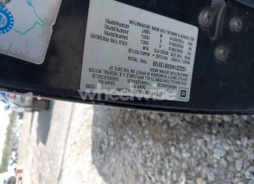 Photo 9 of 1999 Chevrolet S-10 LS (VIN 1GCCS1446XK139106)