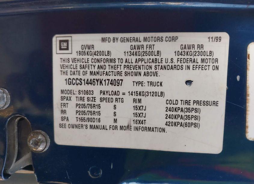 Photo 9 of 2000 Chevrolet S-10 LS (VIN 1GCCS1446YK174097)